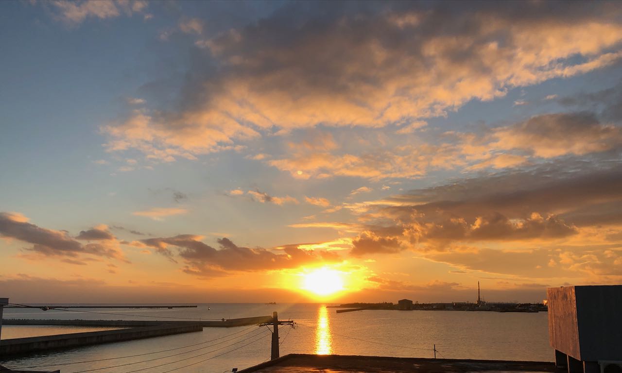 今年初めて綺麗な夕焼けも